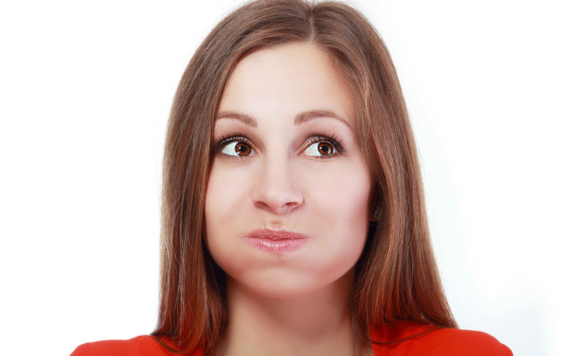 Tập phồng má - bài tập làm khoé miệng cười (Nguồn: Internet)