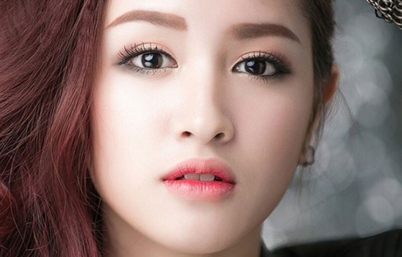 Bấm mí đa điểm tại Thẩm Mỹ Viện Đông Á (Nguồn: Internet)