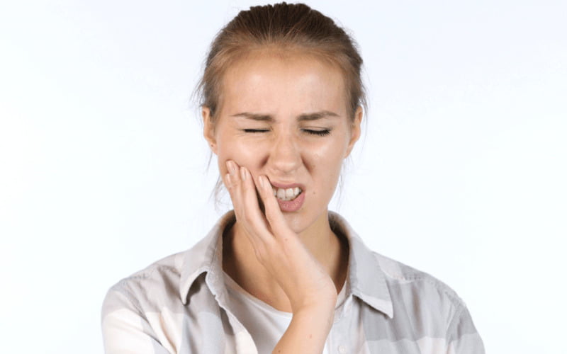 Cách tiêm tạo khoé môi xinh