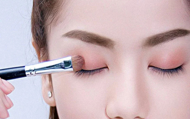 Cắt mí kiêng ăn gì? Ăn uống sao để mau lành, không sẹo!