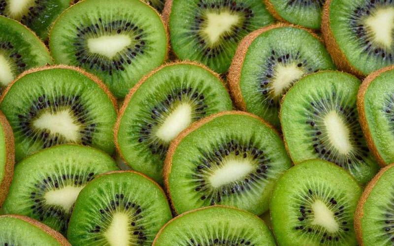 Cắt mí nên ăn gì cho mau lành? Top 4 thực phẩm tốt cho người cắt mí