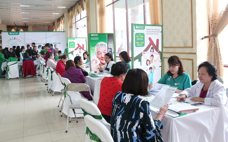 Top 5 địa chỉ cấy mỡ mắt uy tín nhất tại Nghệ An