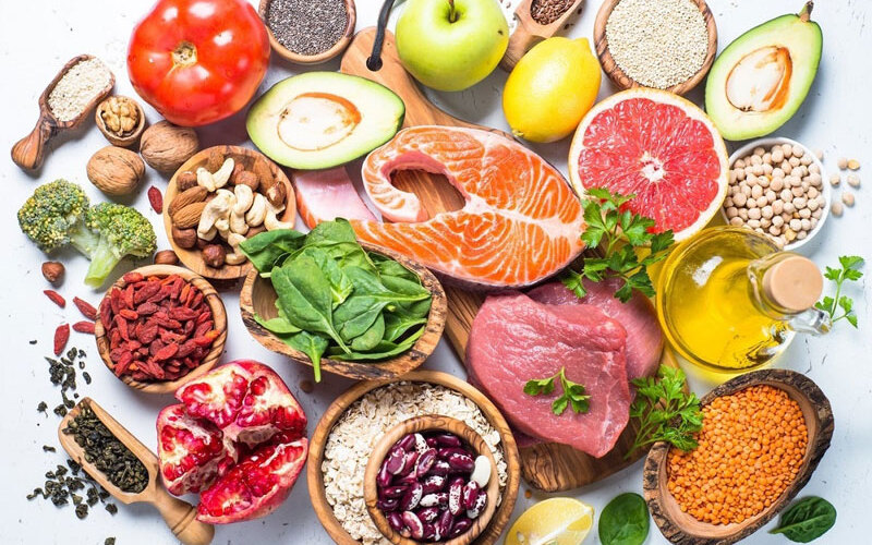 Ăn uống đầy đủ chất (Nguồn: Internet)