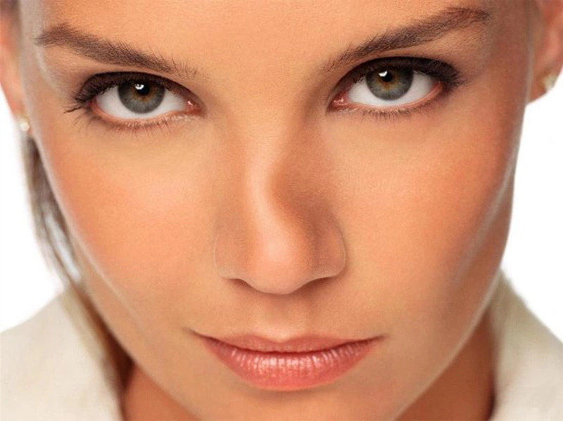 Nâng mũi bị lệch có nắn được không? Giải pháp và lưu ý