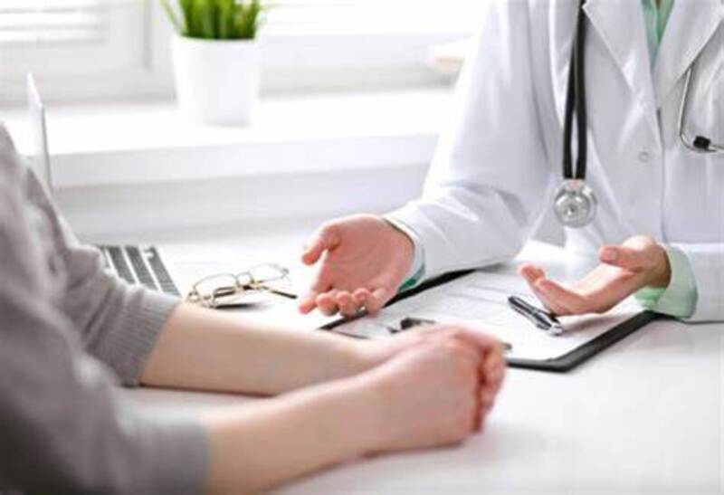 Nâng mũi bị lệch có nắn được không? Giải pháp và lưu ý