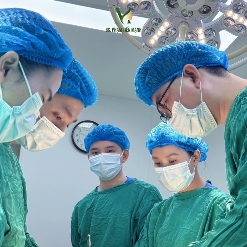 Nâng Mũi Cấu Trúc Có Bị Tụt Sụn Không? Sự Thật Cần Biết