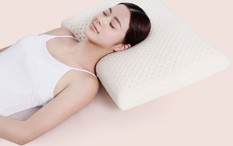 Nâng ngực bao lâu được nằm nghiêng để vòng 1 hoàn hảo sau phẫu thuật