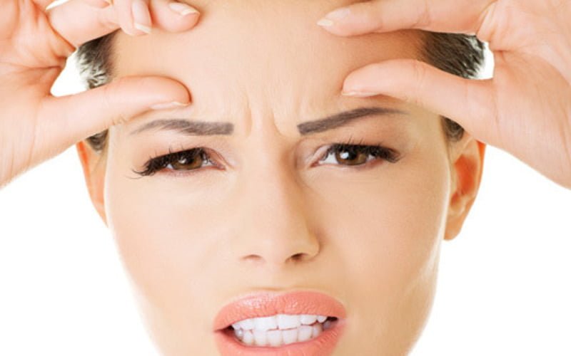 Phẫu thuật cắt cơ cau mày giúp giải quyết vấn đề mặt già nua, thiếu sức sống và mất thiện cảm (Nguồn: Internet)