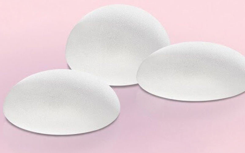 Chi phí nâng mông phụ thuộc vào túi độn (Nguồn: Internet)