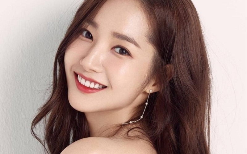 Gương mặt cân đối (Nguồn: Internet)