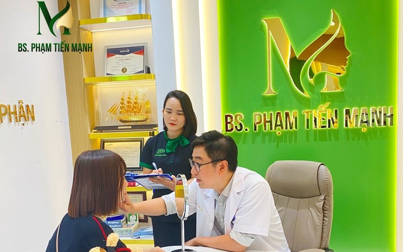 Tư vấn tiêm thẩm mỹ tại MD Change Life (Nguồn: MD Change Life)