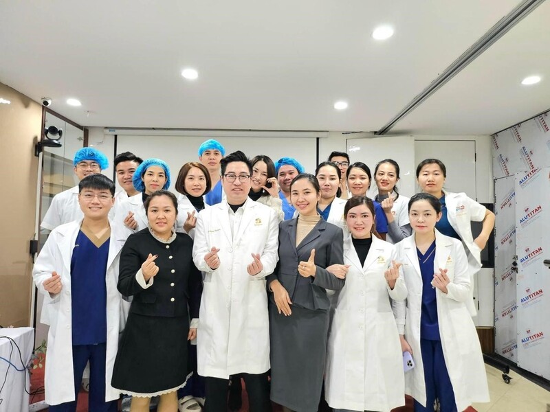 Đội ngũ bác sĩ với trình độ chuyên môn cao tại MD Change Life (Nguồn: MD Change Life)