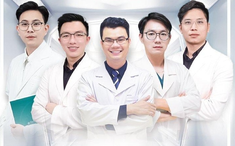 Xoá rãnh lệ Hà Nội với đội ngũ bác sĩ DaVinci (Nguồn: Internet)