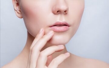 Cách tiêm tạo khoé môi xinh